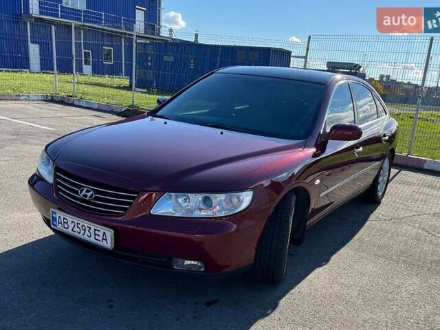 Красный Хендай Грандер, объемом двигателя 3.34 л и пробегом 304 тыс. км за 6700 $, фото 3 на Automoto.ua