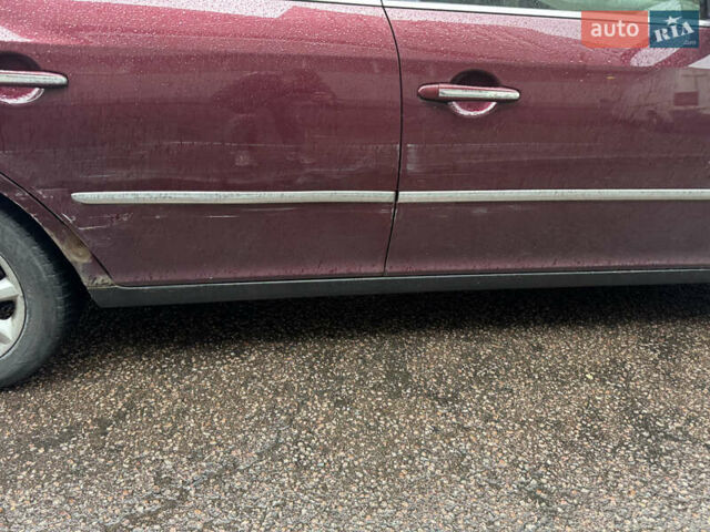 Красный Хендай Грандер, объемом двигателя 3.3 л и пробегом 187 тыс. км за 5400 $, фото 10 на Automoto.ua