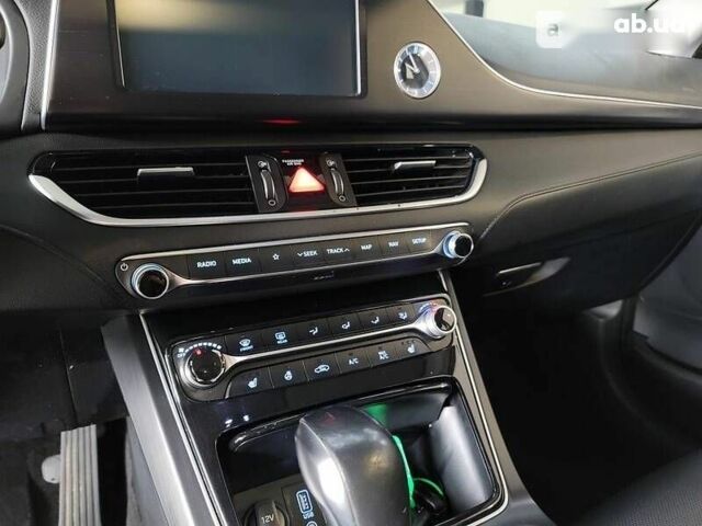 Хендай Грандер 2017 у Києві на Automoto.ua Хендай Грандер, об'ємом двигуна 3 л та пробігом 189 тис. км за 18900 $, фото 16 на Automoto.ua