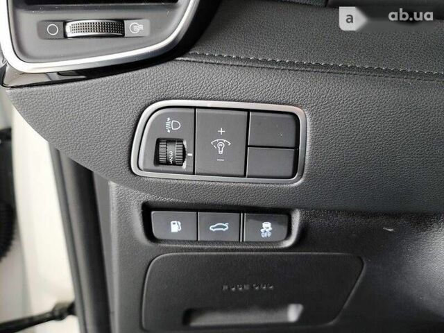 Хендай Грандер 2017 у Києві на Automoto.ua Хендай Грандер, об'ємом двигуна 3 л та пробігом 189 тис. км за 18900 $, фото 11 на Automoto.ua