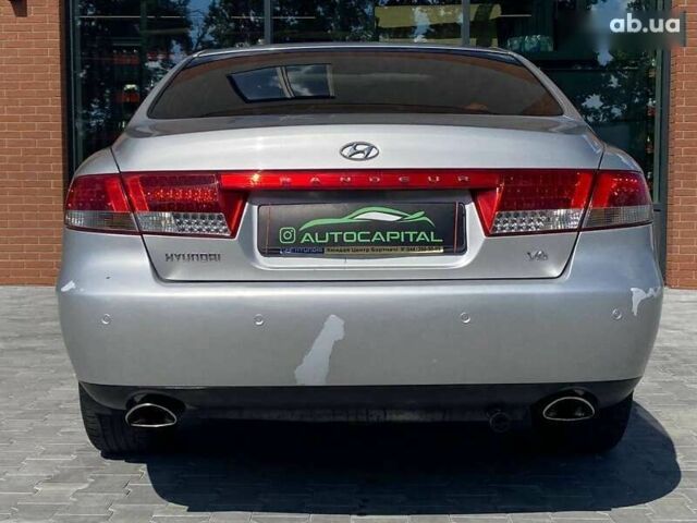 Хендай Грандер, объемом двигателя 0 л и пробегом 237 тыс. км за 5290 $, фото 9 на Automoto.ua