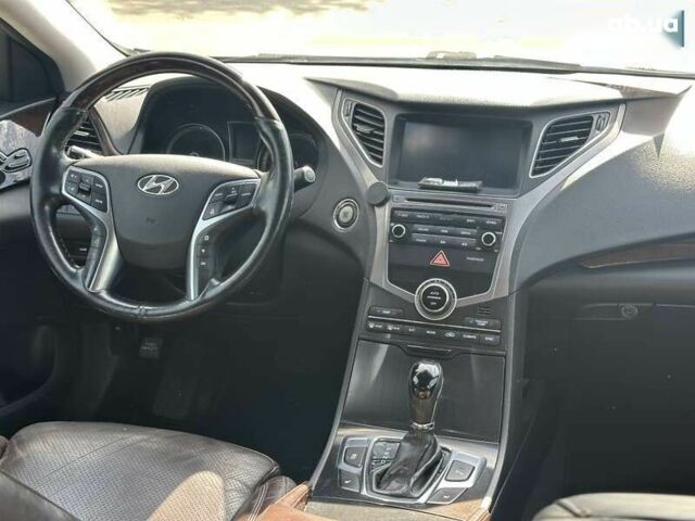 Хендай Грандер, объемом двигателя 3 л и пробегом 265 тыс. км за 14490 $, фото 27 на Automoto.ua