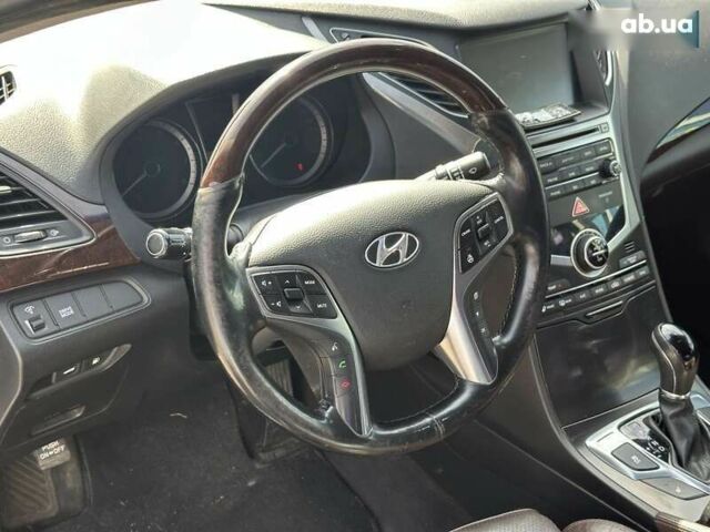 Хендай Грандер, объемом двигателя 3 л и пробегом 265 тыс. км за 14490 $, фото 14 на Automoto.ua
