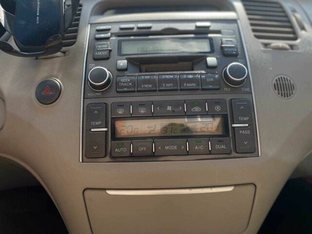 Серый Хендай Грандер, объемом двигателя 3.3 л и пробегом 237 тыс. км за 5290 $, фото 20 на Automoto.ua