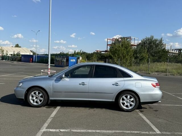 Серый Хендай Грандер, объемом двигателя 3.3 л и пробегом 250 тыс. км за 4999 $, фото 13 на Automoto.ua