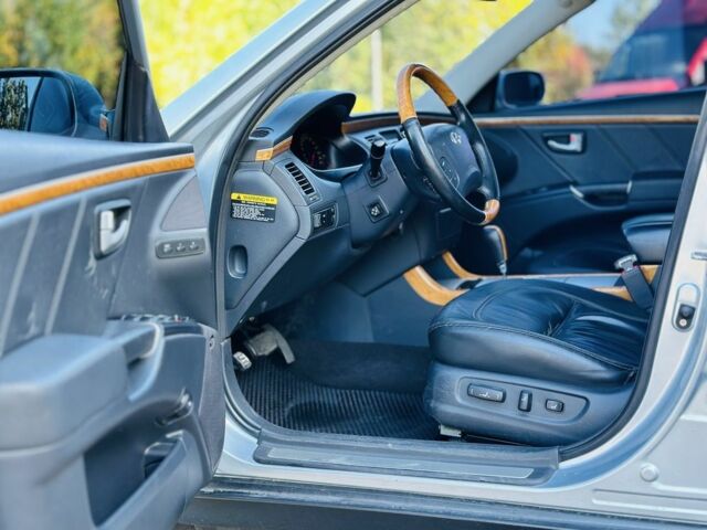 Серый Хендай Грандер, объемом двигателя 3.3 л и пробегом 290 тыс. км за 5700 $, фото 8 на Automoto.ua