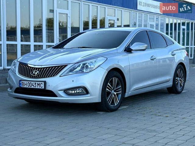 Сірий Хендай Грандер, об'ємом двигуна 3 л та пробігом 150 тис. км за 8000 $, фото 3 на Automoto.ua
