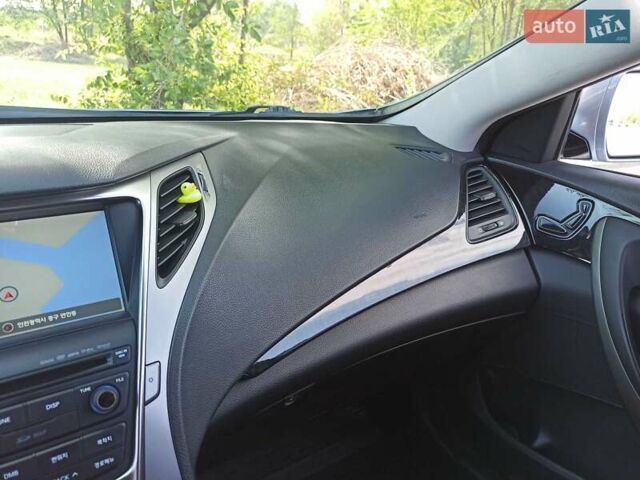 Серый Хендай Грандер, объемом двигателя 3 л и пробегом 255 тыс. км за 10900 $, фото 22 на Automoto.ua