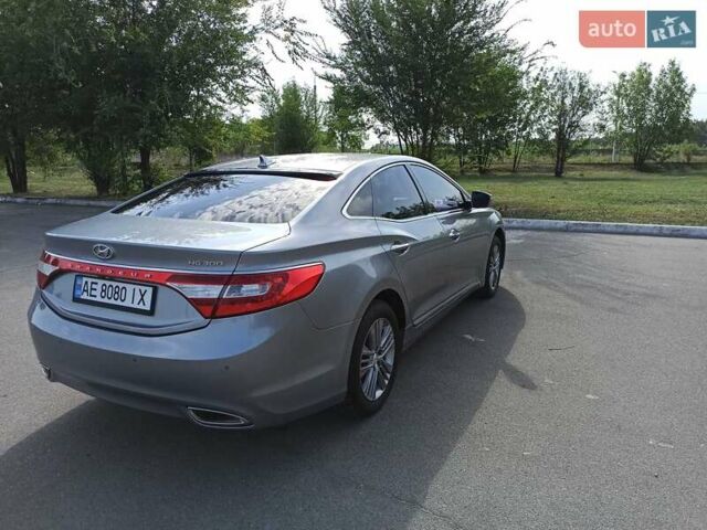 Серый Хендай Грандер, объемом двигателя 3 л и пробегом 255 тыс. км за 10900 $, фото 4 на Automoto.ua