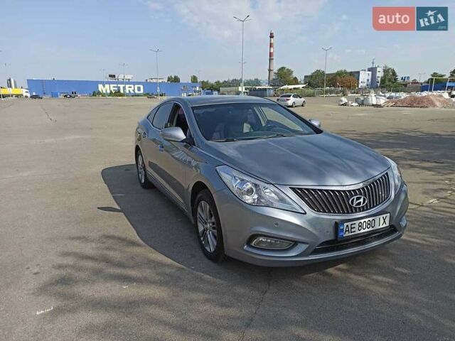 Серый Хендай Грандер, объемом двигателя 3 л и пробегом 255 тыс. км за 10900 $, фото 5 на Automoto.ua