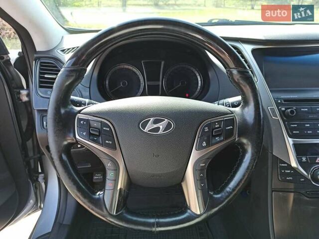 Серый Хендай Грандер, объемом двигателя 3 л и пробегом 255 тыс. км за 10900 $, фото 20 на Automoto.ua