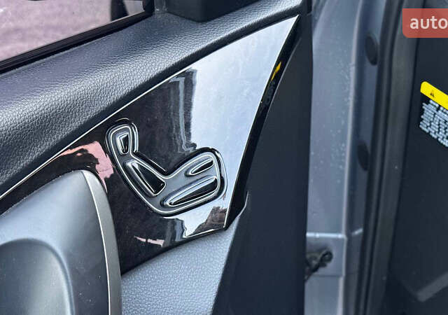 Сірий Хендай Грандер, об'ємом двигуна 3 л та пробігом 295 тис. км за 9500 $, фото 14 на Automoto.ua