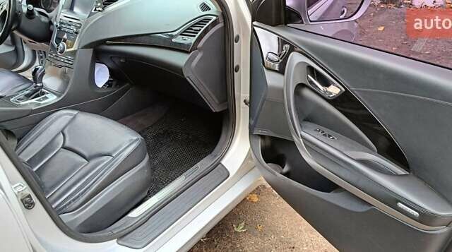 Серый Хендай Грандер, объемом двигателя 3 л и пробегом 247 тыс. км за 10700 $, фото 16 на Automoto.ua