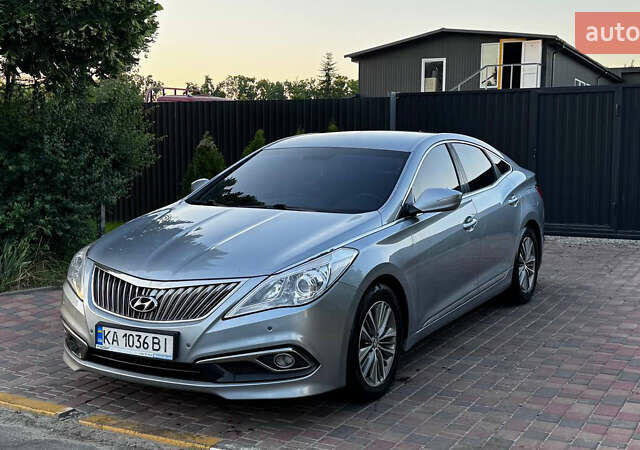 Сірий Хендай Грандер, об'ємом двигуна 3 л та пробігом 295 тис. км за 9500 $, фото 6 на Automoto.ua