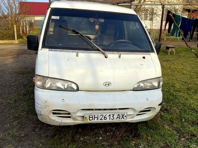 Белый Хендай Н 100 груз., объемом двигателя 2.5 л и пробегом 0 тыс. км за 3000 $, фото 7 на Automoto.ua