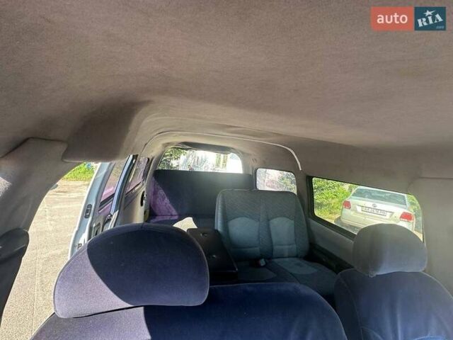 Білий Хендай Н 200, об'ємом двигуна 2.48 л та пробігом 450 тис. км за 3300 $, фото 9 на Automoto.ua