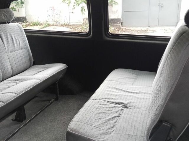 Белый Хендай Н 200, объемом двигателя 2 л и пробегом 235 тыс. км за 4100 $, фото 15 на Automoto.ua