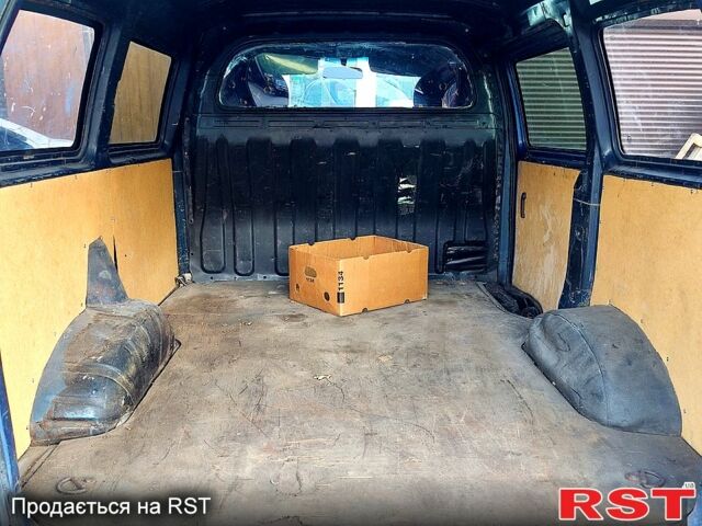 Хендай Н 200 пасс., объемом двигателя 2.5 л и пробегом 200 тыс. км за 2700 $, фото 6 на Automoto.ua
