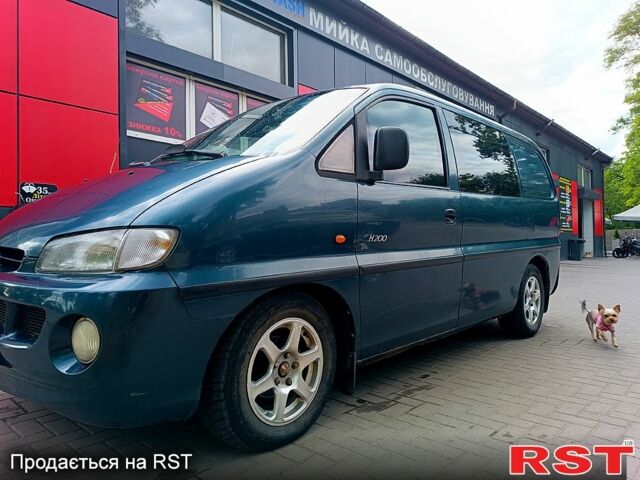 Хендай Н 200 пасс., объемом двигателя 2.5 л и пробегом 0 тыс. км за 3580 $, фото 1 на Automoto.ua