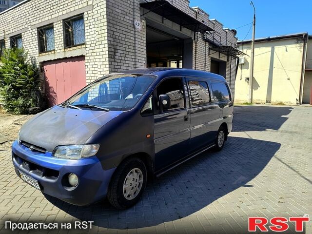 Хендай Н 200 пасс., объемом двигателя 2.5 л и пробегом 110 тыс. км за 2900 $, фото 9 на Automoto.ua