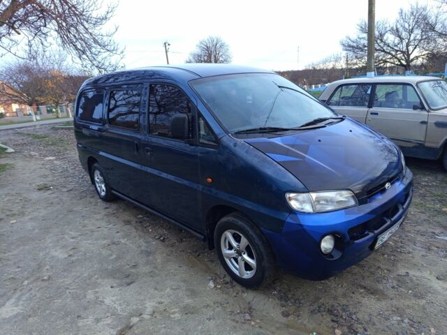 Синій Хендай Н 200, об'ємом двигуна 2 л та пробігом 250 тис. км за 4000 $, фото 7 на Automoto.ua