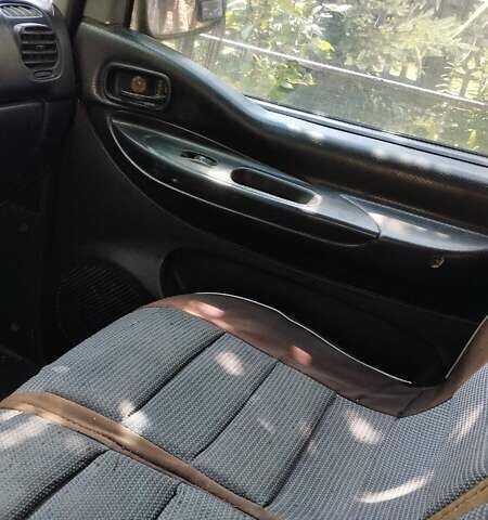 Синий Хендай Н 200, объемом двигателя 2.5 л и пробегом 450 тыс. км за 2500 $, фото 9 на Automoto.ua