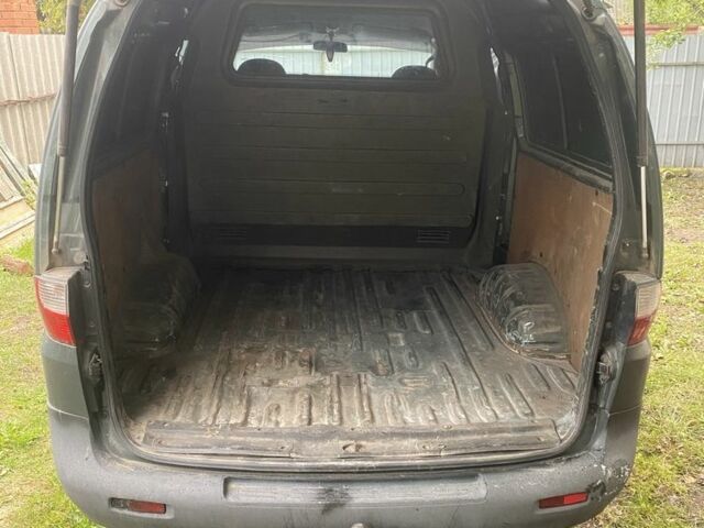 Зелений Хендай Н 200, об'ємом двигуна 2.5 л та пробігом 300 тис. км за 2700 $, фото 3 на Automoto.ua