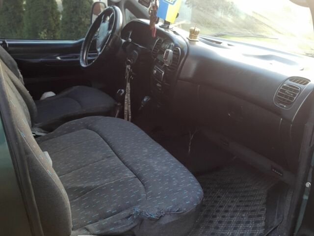 Зелений Хендай Н 200, об'ємом двигуна 2 л та пробігом 440 тис. км за 3500 $, фото 7 на Automoto.ua