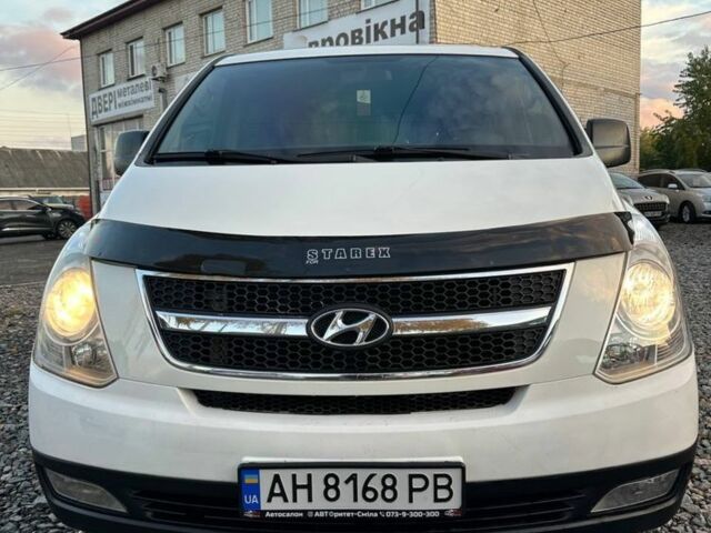 Хендай Н1 (Старекс) 2011 в Черкассах на Automoto.ua Белый Хендай Н1 (Старекс), объемом двигателя 2.5 л и пробегом 333 тыс. км за 9500 $, фото 4 на Automoto.ua