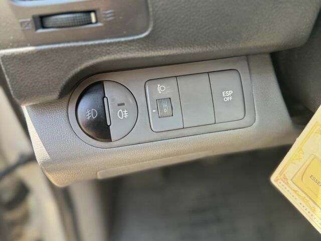 Хендай Н1 (Старекс) 2011 в Одессе на Automoto.ua Белый Хендай Н1 (Старекс), объемом двигателя 2.5 л и пробегом 285 тыс. км за 10500 $, фото 13 на Automoto.ua