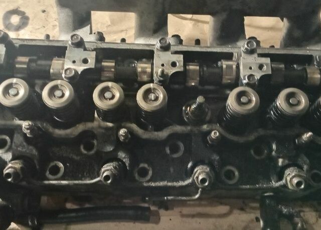 Белый Хендай Н1 (Старекс), объемом двигателя 2.5 л и пробегом 5 тыс. км за 3200 $, фото 8 на Automoto.ua