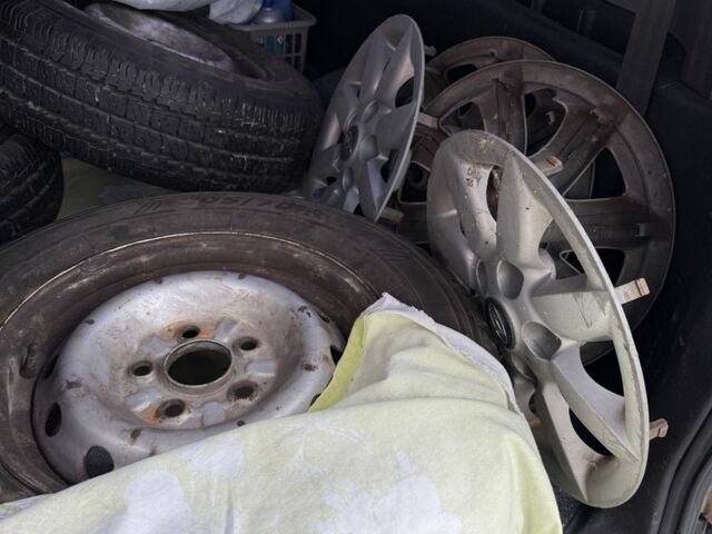 Бежевий Хендай Н1 (Старекс), об'ємом двигуна 2.5 л та пробігом 158 тис. км за 4700 $, фото 9 на Automoto.ua