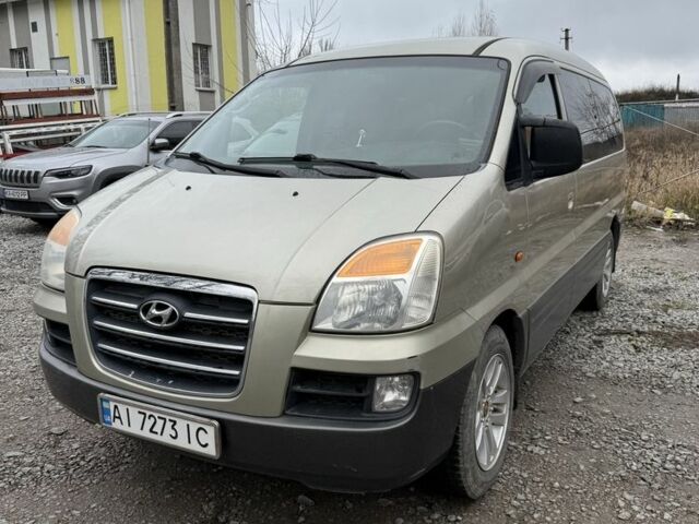 Бежевий Хендай Н1 (Старекс), об'ємом двигуна 2.5 л та пробігом 158 тис. км за 4700 $, фото 20 на Automoto.ua