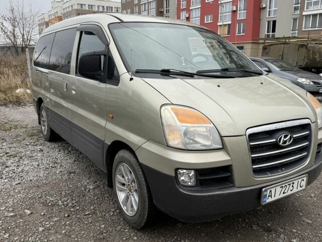 Бежевий Хендай Н1 (Старекс), об'ємом двигуна 2.5 л та пробігом 158 тис. км за 4700 $, фото 18 на Automoto.ua