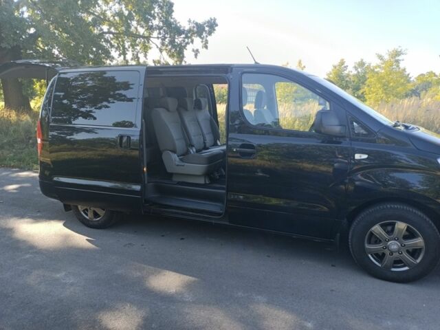 Черный Хендай Н1 (Старекс), объемом двигателя 2.5 л и пробегом 224 тыс. км за 14999 $, фото 18 на Automoto.ua