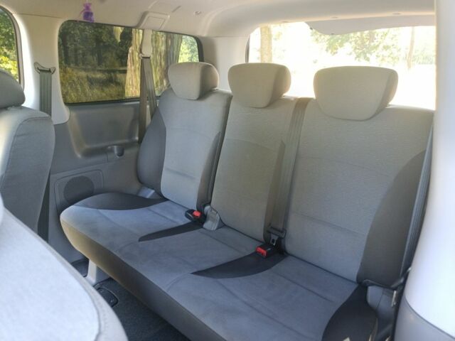 Черный Хендай Н1 (Старекс), объемом двигателя 2.5 л и пробегом 224 тыс. км за 14999 $, фото 13 на Automoto.ua