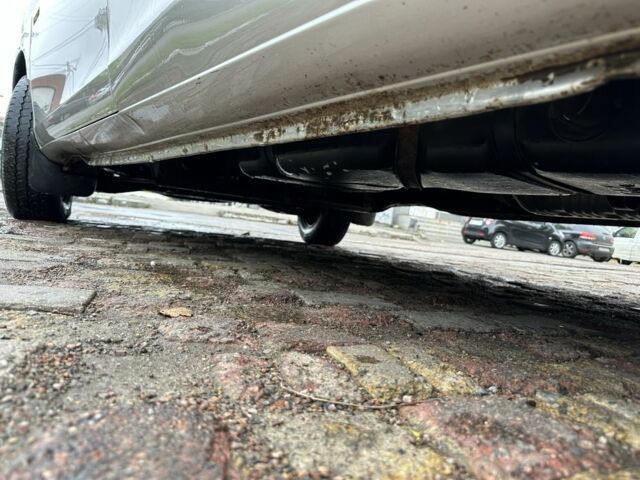 Сірий Хендай Н1 (Старекс), об'ємом двигуна 2.5 л та пробігом 192 тис. км за 5200 $, фото 9 на Automoto.ua