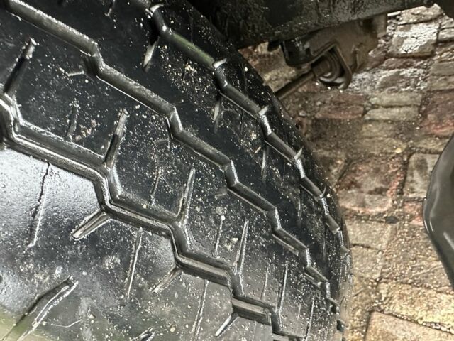 Сірий Хендай Н1 (Старекс), об'ємом двигуна 2.5 л та пробігом 192 тис. км за 5200 $, фото 3 на Automoto.ua