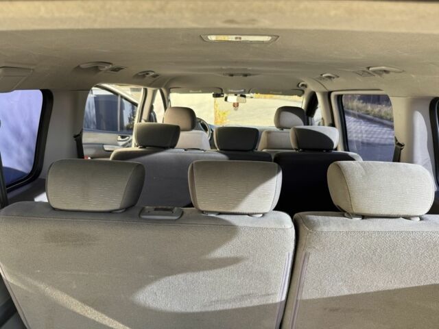 Сірий Хендай Н1 (Старекс), об'ємом двигуна 2.5 л та пробігом 151 тис. км за 12500 $, фото 11 на Automoto.ua