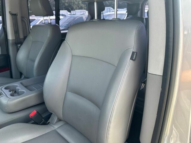 Серый Хендай Н1 (Старекс), объемом двигателя 2.5 л и пробегом 196 тыс. км за 14500 $, фото 13 на Automoto.ua