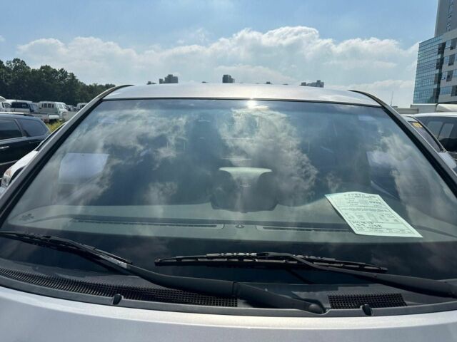 Серый Хендай Н1 (Старекс), объемом двигателя 2.5 л и пробегом 196 тыс. км за 14500 $, фото 2 на Automoto.ua