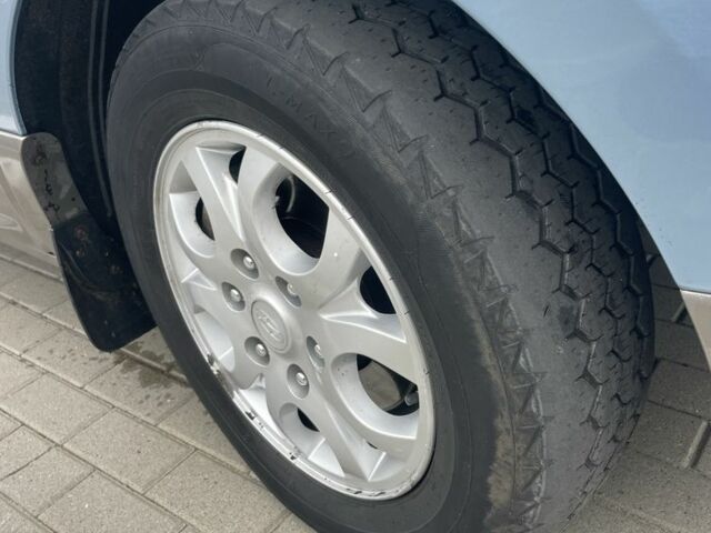 Синій Хендай Н1 (Старекс), об'ємом двигуна 2.5 л та пробігом 295 тис. км за 10400 $, фото 9 на Automoto.ua