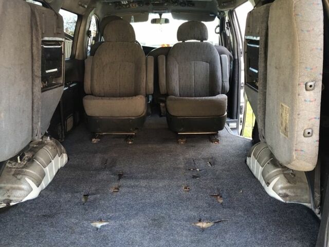 Зеленый Хендай Н1 (Старекс), объемом двигателя 2.5 л и пробегом 287 тыс. км за 4000 $, фото 2 на Automoto.ua