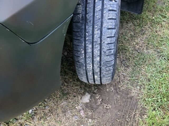 Зеленый Хендай Н1 (Старекс), объемом двигателя 2.5 л и пробегом 287 тыс. км за 4000 $, фото 23 на Automoto.ua