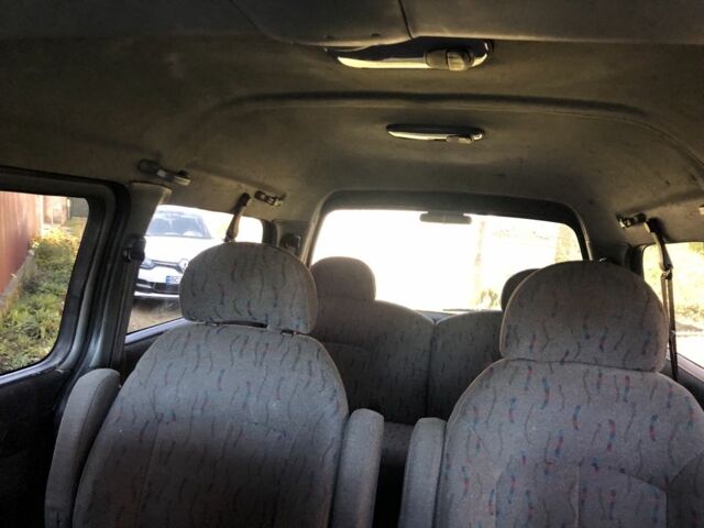 Зеленый Хендай Н1 (Старекс), объемом двигателя 2.5 л и пробегом 287 тыс. км за 4000 $, фото 19 на Automoto.ua