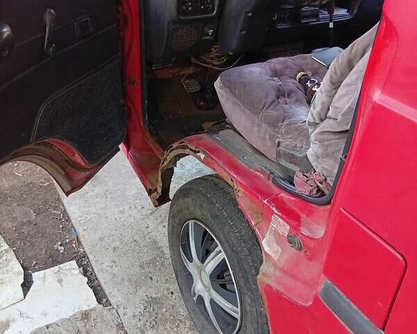 Чорний Хендай Н 100, об'ємом двигуна 2.5 л та пробігом 380 тис. км за 1000 $, фото 2 на Automoto.ua