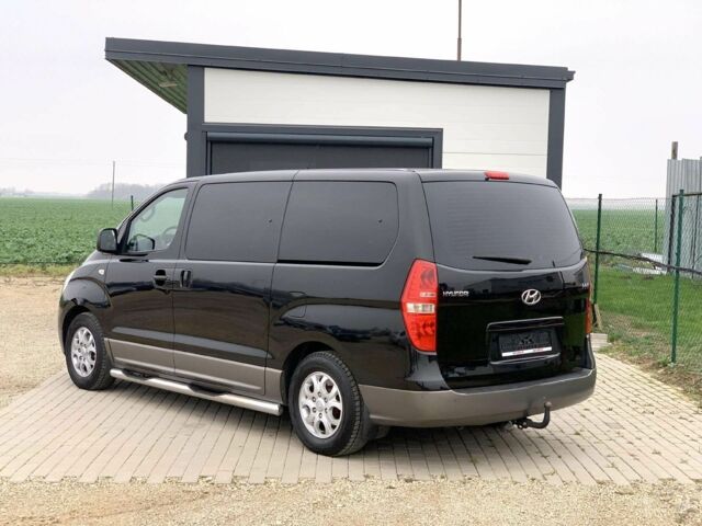 Черный Хендай Н 100, объемом двигателя 2.5 л и пробегом 231 тыс. км за 7100 $, фото 5 на Automoto.ua