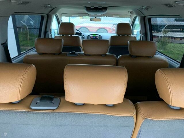 Черный Хендай Н 100, объемом двигателя 2.5 л и пробегом 231 тыс. км за 7100 $, фото 14 на Automoto.ua