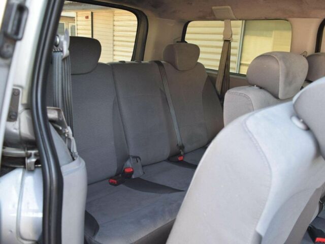 Серый Хендай Н 100, объемом двигателя 2.5 л и пробегом 194 тыс. км за 8900 $, фото 10 на Automoto.ua