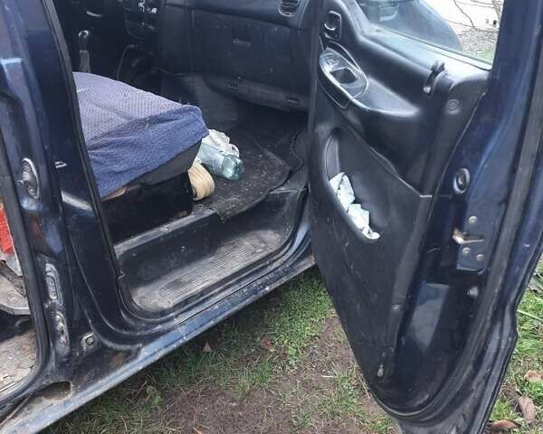 Синій Хендай Н 100, об'ємом двигуна 2.5 л та пробігом 256 тис. км за 3000 $, фото 2 на Automoto.ua